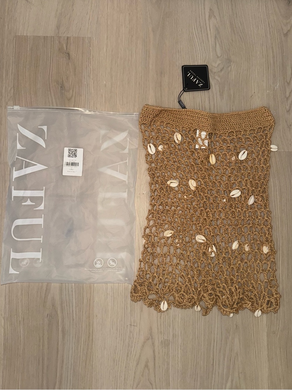 NWT Zaful Crotchet skirt